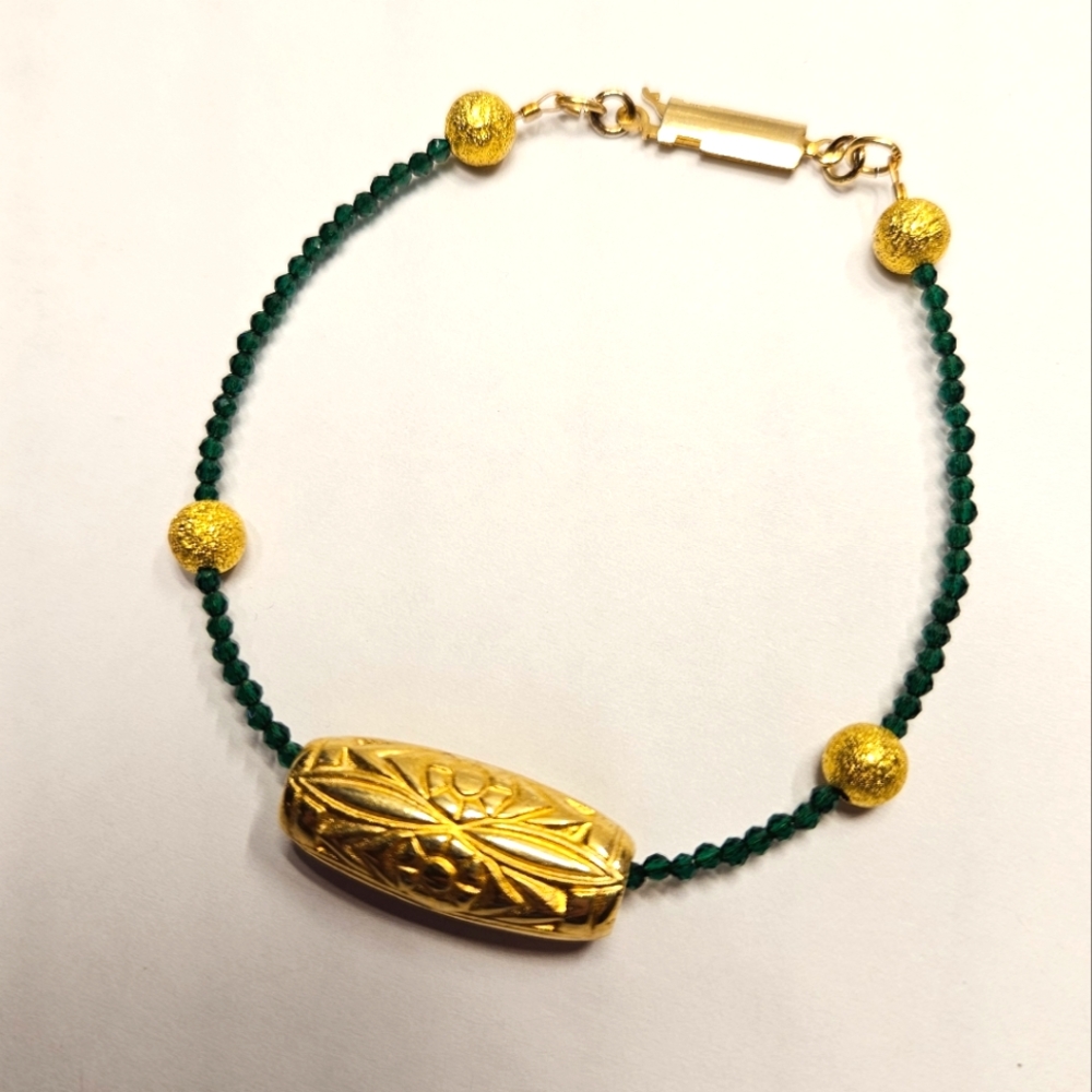 Green and Gold Beaded Bracelet